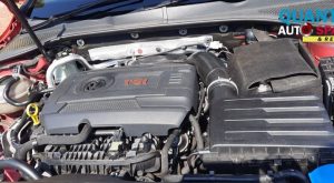Volkswagen Golf 7 2.0 GTI 2014 CHHB engine