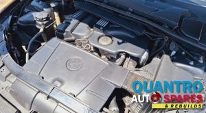 BMW 3 Series E90 N46 2005 Stripping for spares (1)